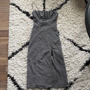 Forever 21 Black and White Strappy Midi Dress
